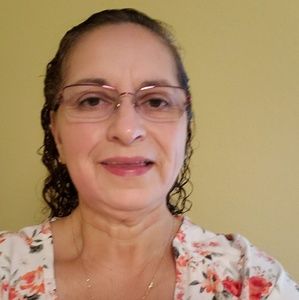 Meet your Posher, Esther